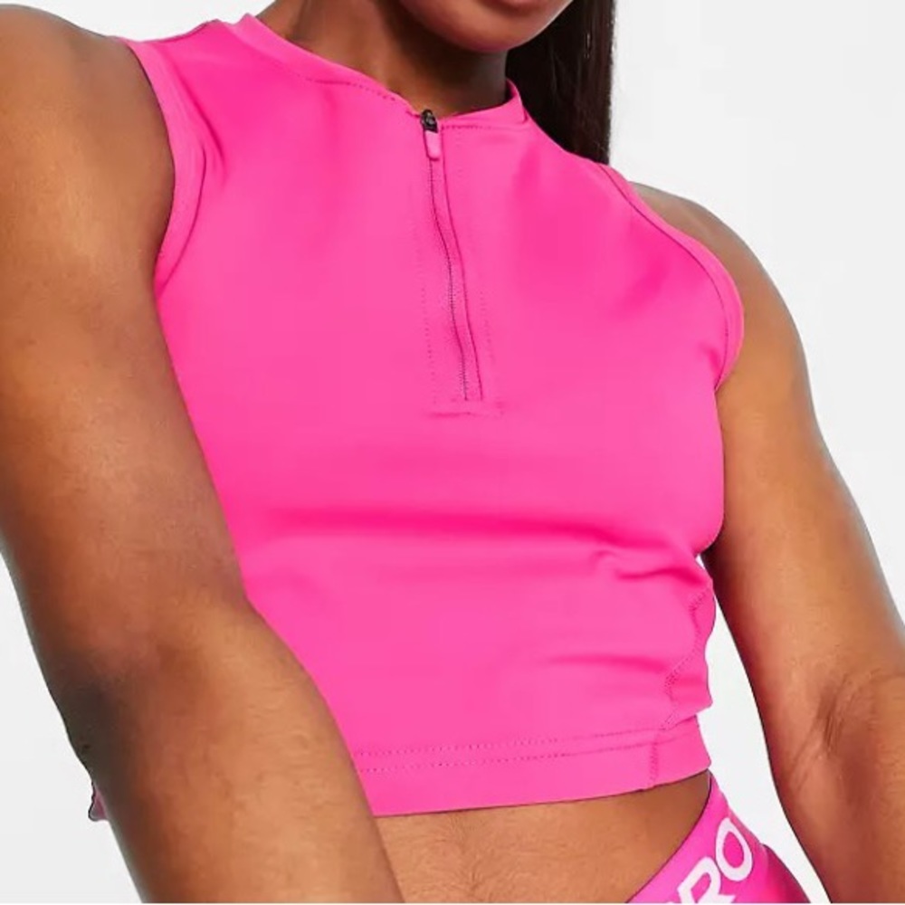 Nike cropped tank, pink, size medium